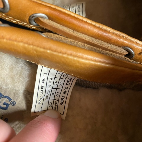 UGG Australia blue/brown duck shoes-sz 6 - Picture 5 of 6